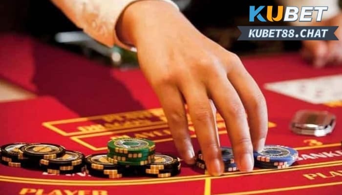 Người chơi Baccarat Kubet cân nhắc khi đặt vào cửa hòa 